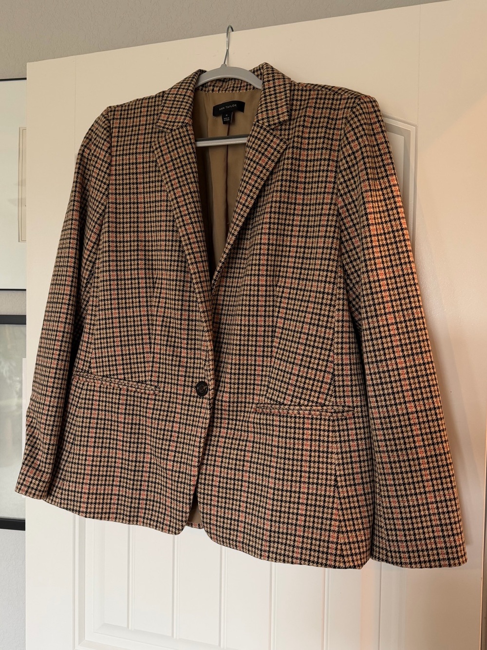 Ann Taylor Tan and Black Plaid Single-Button Blazer